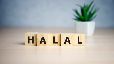 Non-halal certified products sold in Indonesia, including cosmetics, are mandated to clearly indicate so on packaging. ©Getty Images
